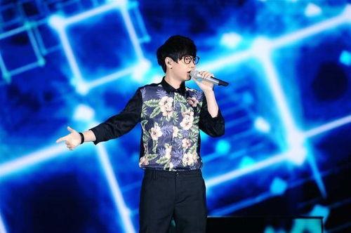 刘大锤最新爆料直播汪苏泷完整版,汪苏泷完整版幕后故事大公开 第3张 刘大锤最新爆料直播汪苏泷完整版,汪苏泷完整版幕后故事大公开 第3张